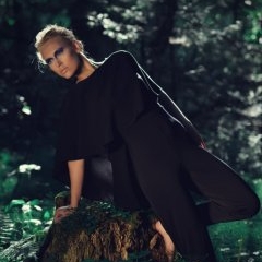Model: Alma Šlosberga MakeUp: Zane Lodiņa Beauty