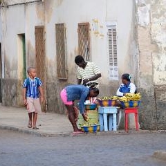 Cabo Verde streets and people — PAS-0341