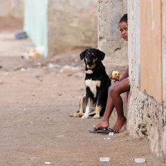 Cabo Verde streets and people — PAS-0313