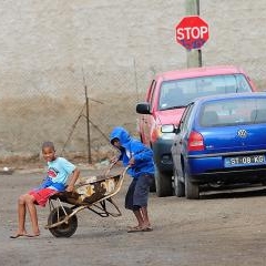 Cabo Verde streets and people — PAS-0354