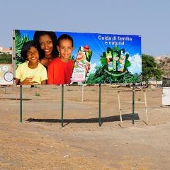 Cabo Verde streets and people — PAS-0321