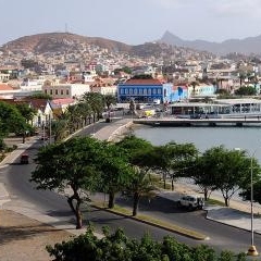 Cabo Verde streets and people — PAS-0331