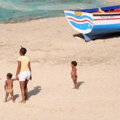 Cape Verde - life by the ocean — PAS-0239