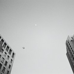 London 2 — CEL-0082