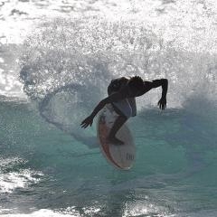 Robertney Barros surfing Ponta Preta — SPO-0167